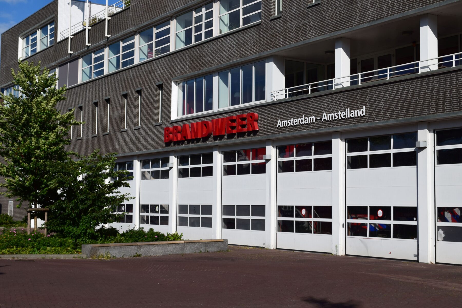 Brandweerkazerne Nico bij de IJ-tunnel